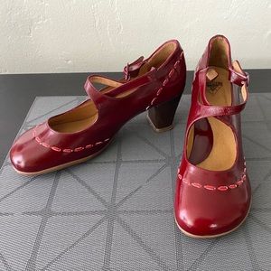Operettas Malibran Criss-Crossed Mary Janes
